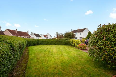 61 Silverknowes Gardens, Edinburgh, EH4 5ND