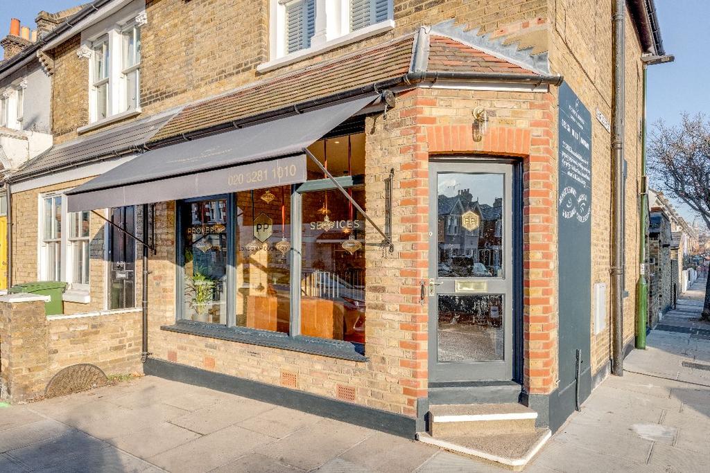 White Hart Lane, Barnes, SW13 Office £2,950 pcm (£681 pw)