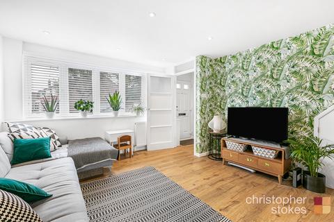6 Hobbs Close, Cheshunt, Waltham Cross, EN8 0ED