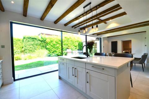 undefined, East Grinstead, West Sussex, RH19