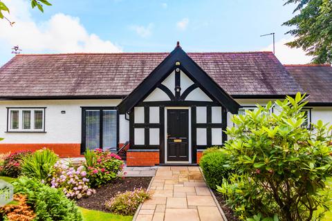 2 bedroom bungalow for sale, Old Hall Lane, Worsley, Manchester, Greater Manchester, M28 2FG