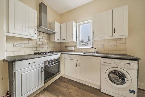 107 Birkbeck Road, Beckenham, BR3 4SR