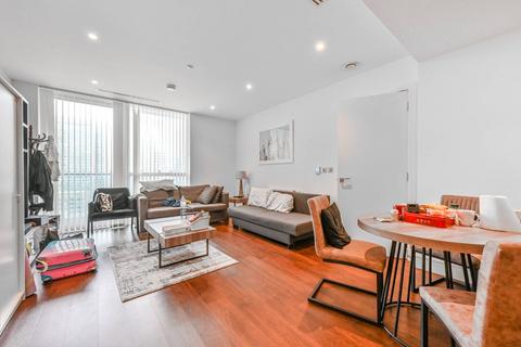1 bedroom flat for sale, Maine Tower, Canary Wharf, London, E14