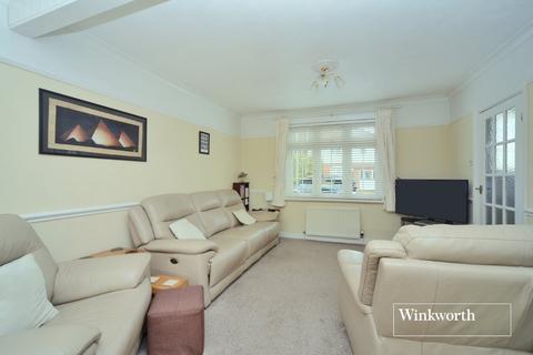 23 Idmiston Square, Worcester Park, KT4 7SX