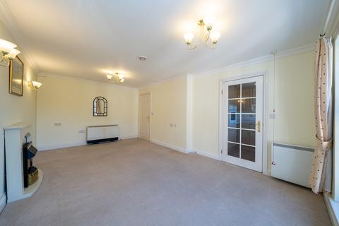 1 bedroom retirement property for sale, Gilhams Court, High Street, Berkhamsted HP4