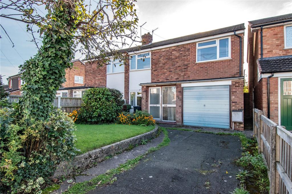 Crabtree Lane, Bromsgrove... 3 bed semidetached house for sale £265,000