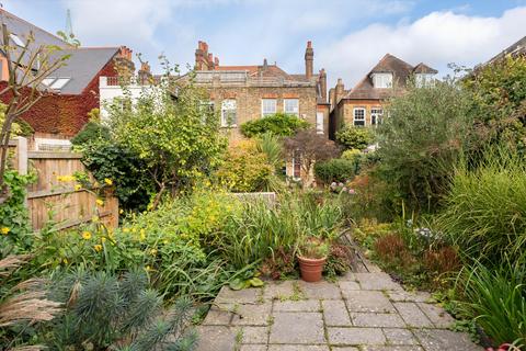 4 bedroom semi-detached house for sale - Thurlow Park Road, West Dulwich, London, SE21