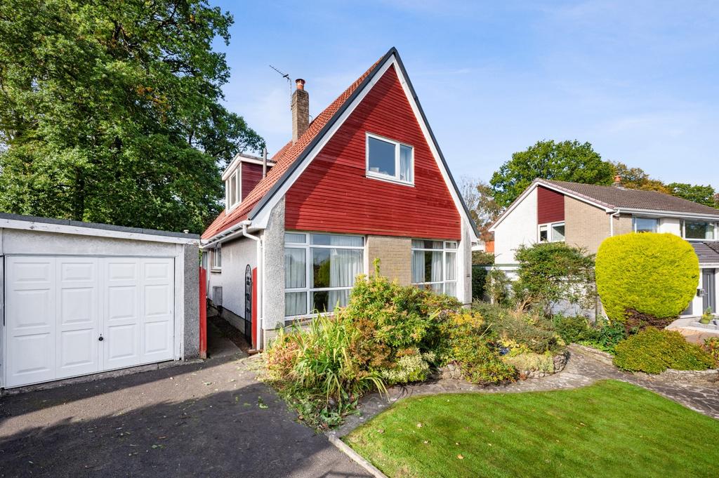 Deroran Place, Torbrex, Stirling, Stirlingshire, FK8 2PG 3 bed detached