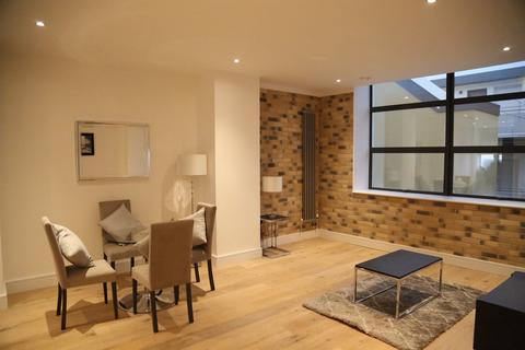 2 bedroom flat for sale, Carlow Street, London NW1