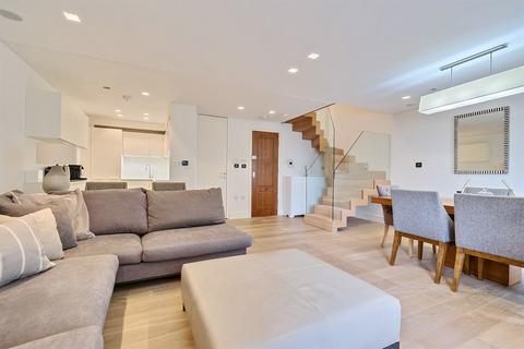 2 bedroom flat for sale, London W2