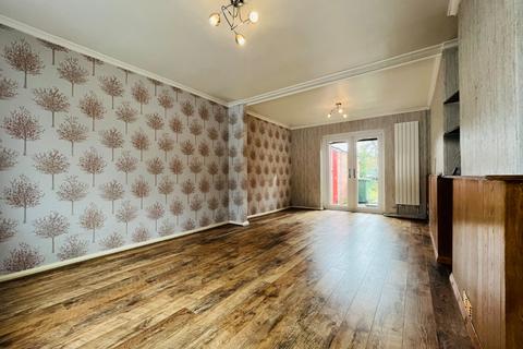 3 bedroom terraced house to rent, Lawnswood Avenue, Shirley, Solihull, West Midlands, B90