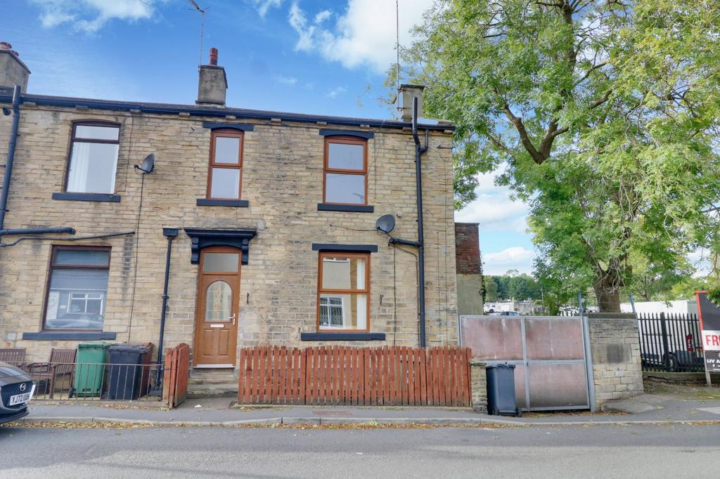 Bagley Lane Farsley Pudsey West Yorkshire Ls28 2 Bed End Of Terrace