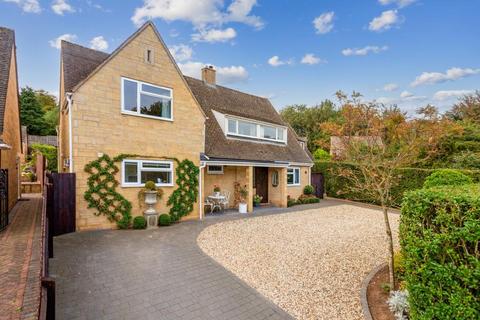 4 bedroom detached house for sale, St. Edwards Drive, Stow on the Wold, Gloucestershire, GL54