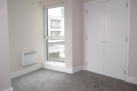 2 bedroom apartment to rent, Hardwicks Square, London, SW18