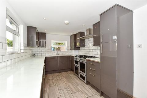 72 Downs Road, Walmer, Deal, CT14 7TB