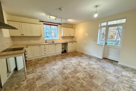 3 bedroom semi-detached bungalow to rent - Rougham Park, Rougham