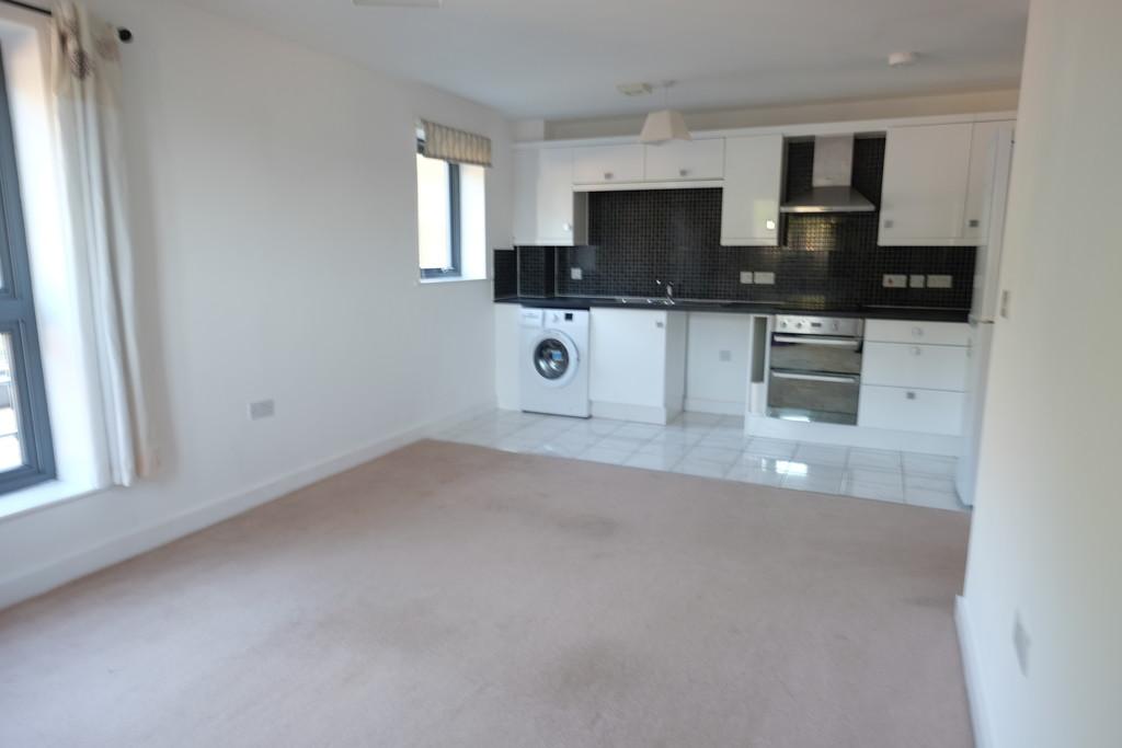 Bertram Way, Norwich Norfolk 2 bed apartment £890 pcm (£205 pw)