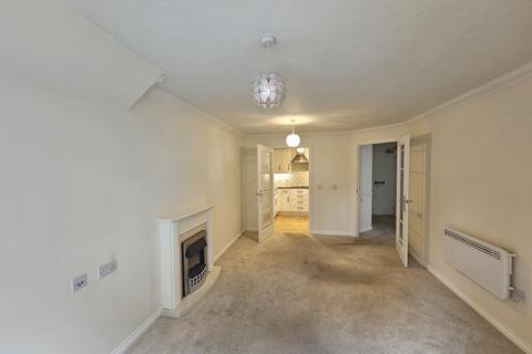 1 bedroom apartment for sale, Apartment,Steeple Lodge, Church Road