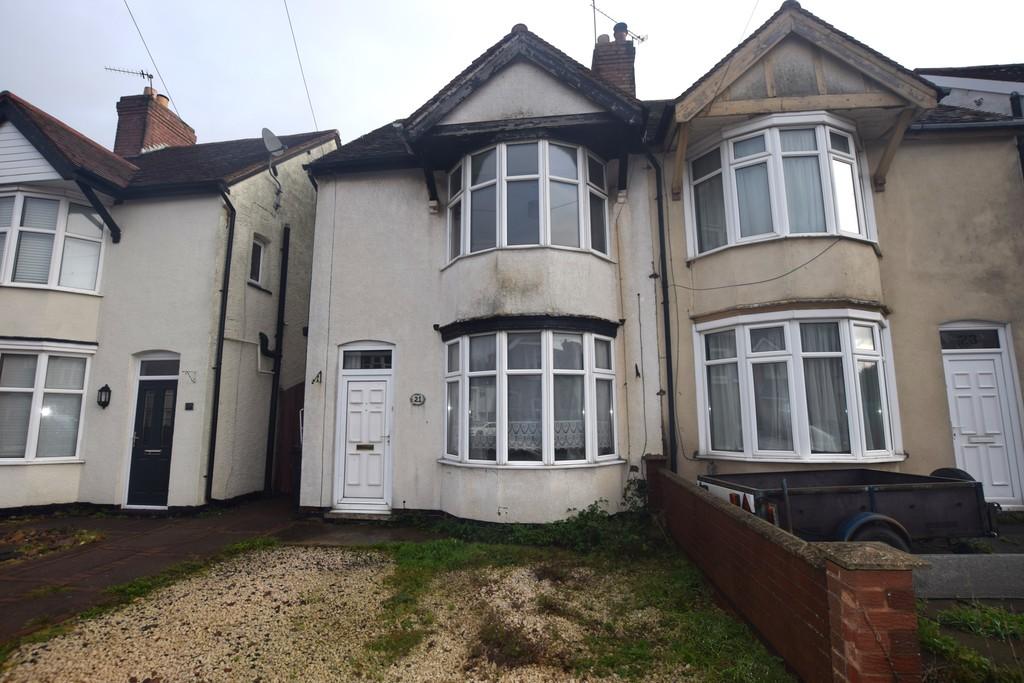 Beaumont Avenue, Hinckley 3 bed semidetached house for sale £140,000