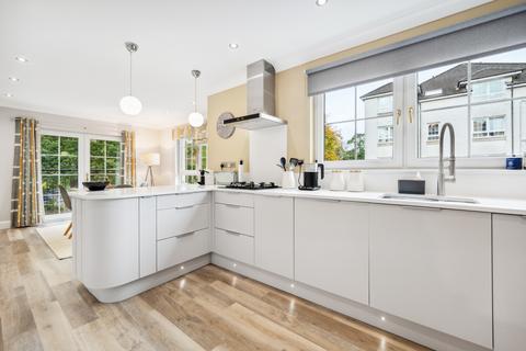 Flat 8, 1 Braid Avenue, Cardross, G82 5QF