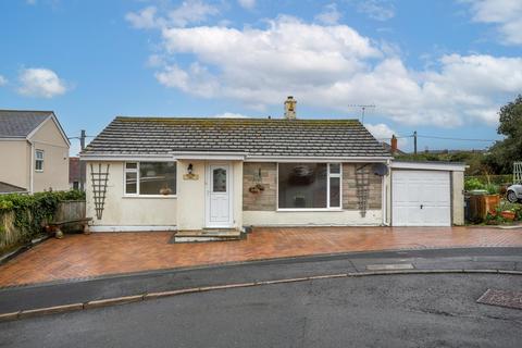 2 bedroom detached bungalow for sale - Winston Court, Teignmouth