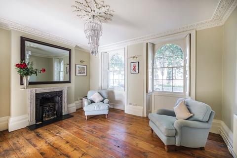 Lower Maisonette, 7 Cloudesley Square, London, N1 0HT