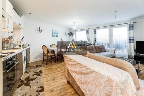 2 bedroom flat for sale, Montague House, 527 Green Lane, IG3