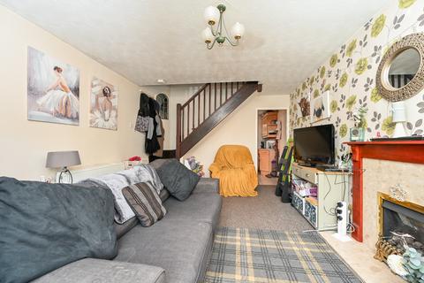 8 Rembrandt Close, Cannock, WS11 7GW