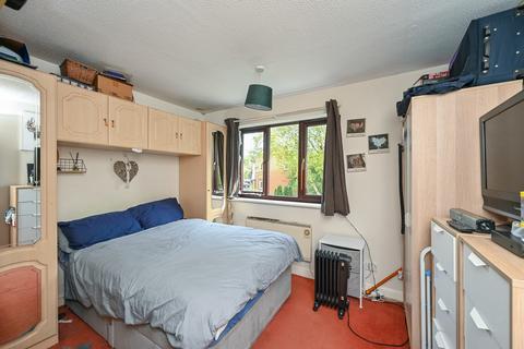8 Rembrandt Close, Cannock, WS11 7GW