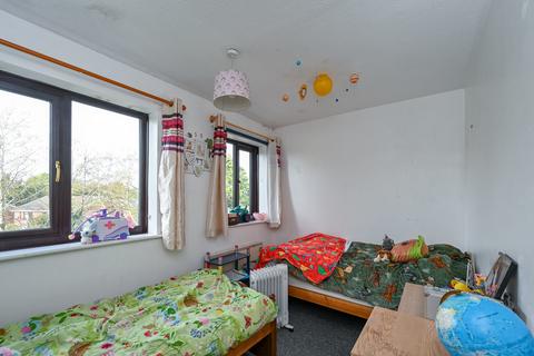 8 Rembrandt Close, Cannock, WS11 7GW