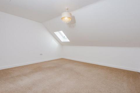 2 bedroom apartment for sale - Lawson House, Lawson Road, Higher Runcorn