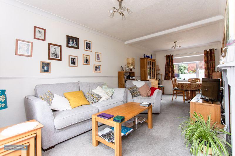 Sitting/Dining Room