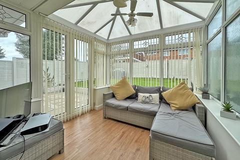 14 Brockeridge Close, Willenhall, WV12 5DN