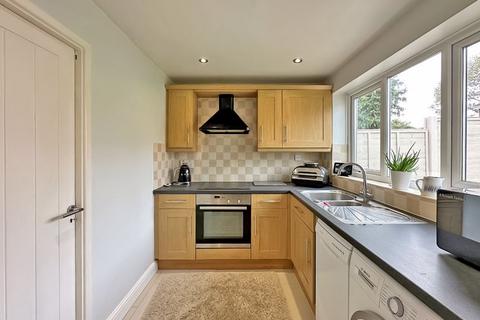 14 Brockeridge Close, Willenhall, WV12 5DN