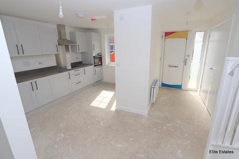 3 bedroom chalet for sale - Moor Close, Newcastle Upon Tyne NE16