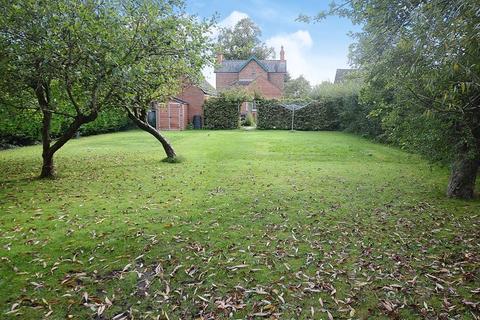 4 bedroom detached house for sale, 150 Witham Road, Woodhall Spa