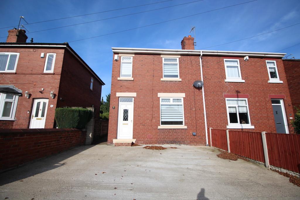 Toll Bar Road, Mexborough S64 3 bed semidetached house £750 pcm (£