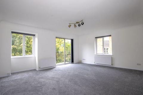 2 bedroom apartment to rent, Steep Hill, Croydon