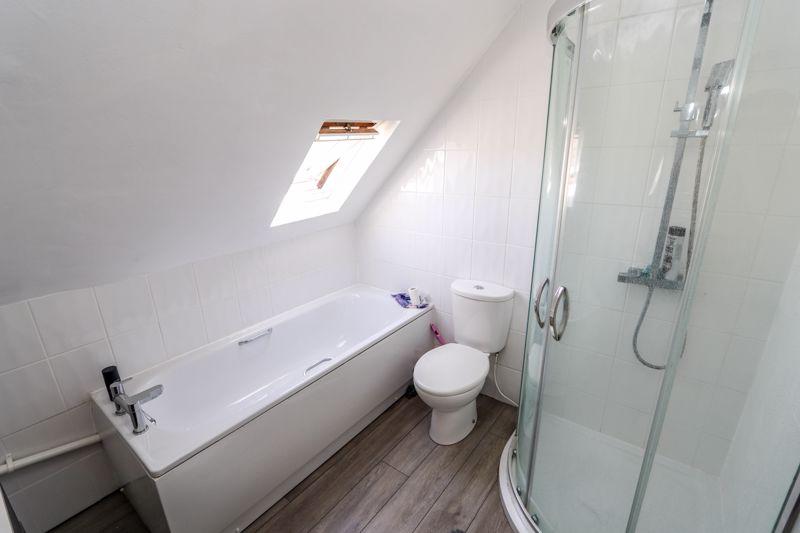Bathroom Top Floor