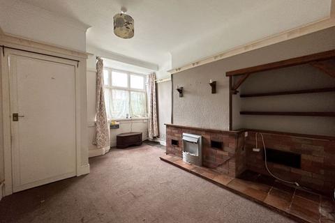 136 Ashbourne Road, Leek, ST13 5BJ
