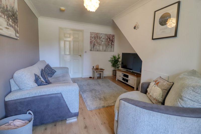 Juniper Way, Gainsborough 3 bed detached house £177,000