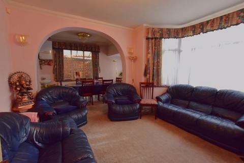 4 bedroom detached house for sale, Lowick Road, Harrow