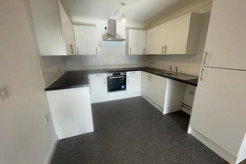 2 bedroom apartment to rent, Albert Road, Manchester, M19 2EQ