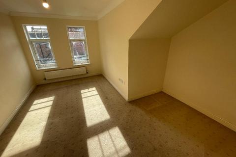 2 bedroom apartment to rent, Albert Road, Manchester, M19 2EQ