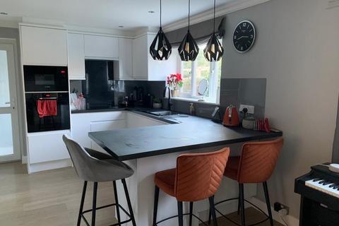 1 bedroom in a house share to rent, Southborough, Kent,