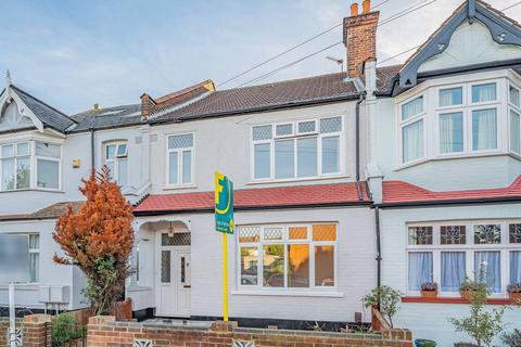 3 bedroom terraced house for sale, Links Road, Tooting, London, SW17