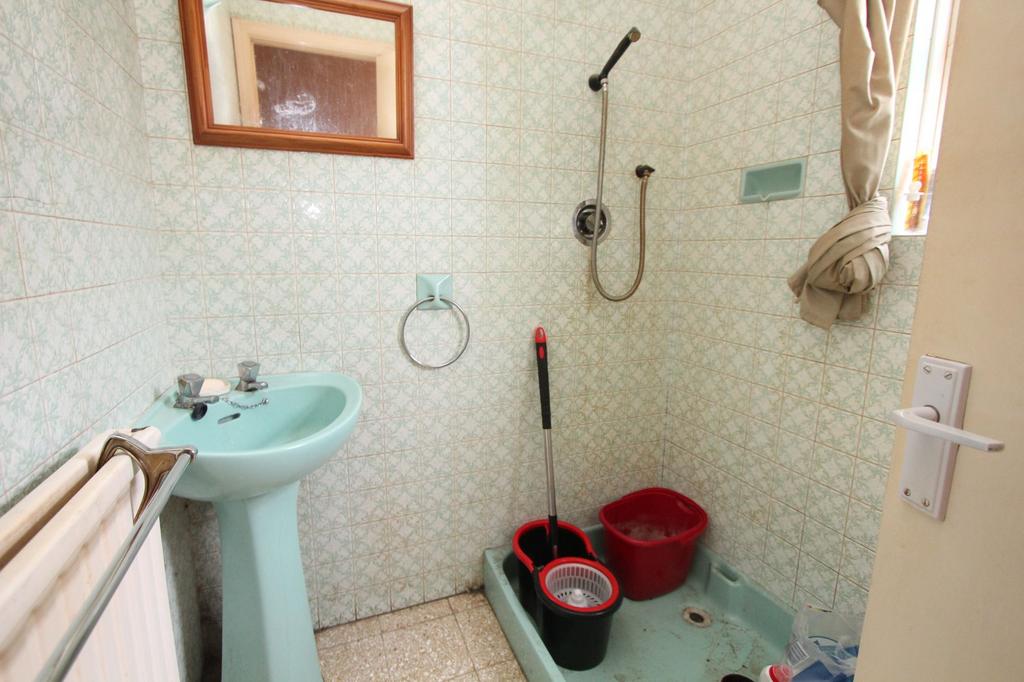 Shower Room / WC