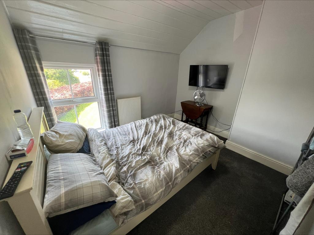 Front Bedroom 1