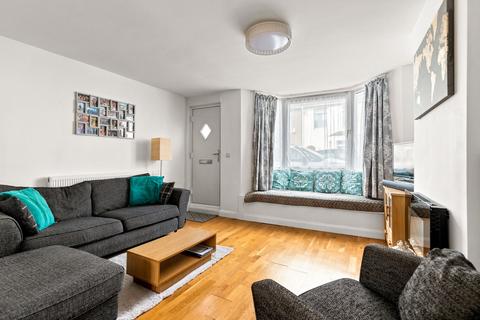 24 Sidney Street, Folkestone, CT19 6HG