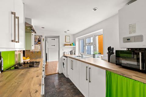 24 Sidney Street, Folkestone, CT19 6HG
